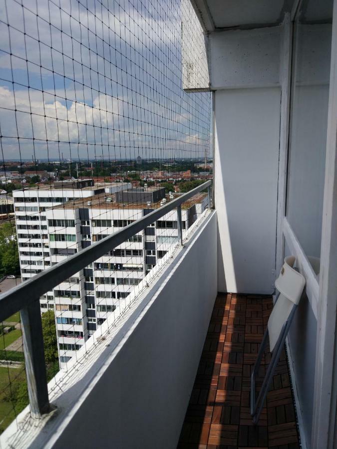 Hausburg Studio. City View Augsburg Bagian luar foto
